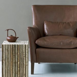 Wall primer dark grey