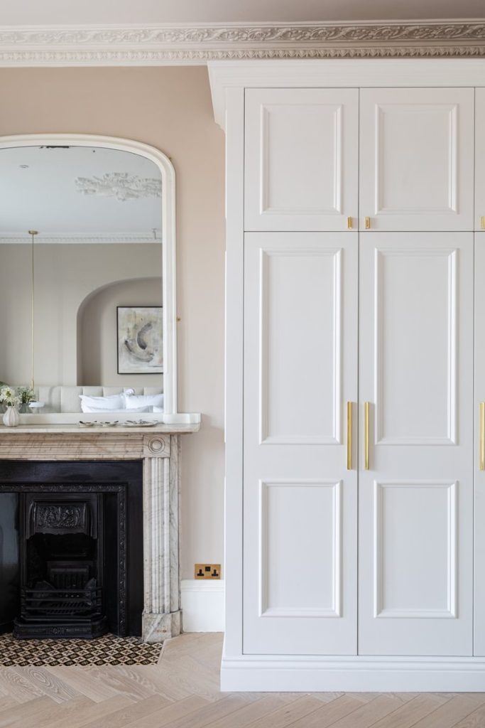 Mylands - Hoxton Grey® No.72 (Walls)_Pure White© No.1_W&M Matt (Woodwork)