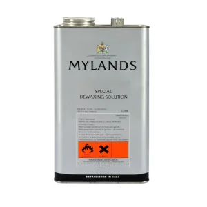 Special dewaxing solution